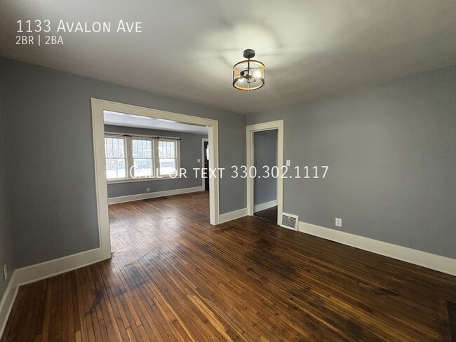 Building Photo - Possible three bedroom two bathroom home f...