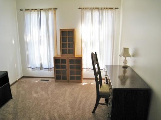 Building Photo - 120 Red Fox Ln