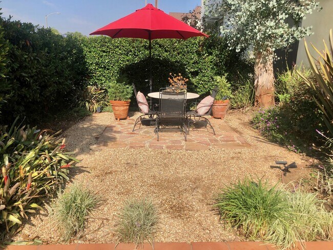 Front yard sitting - 1256 S Highland Ave