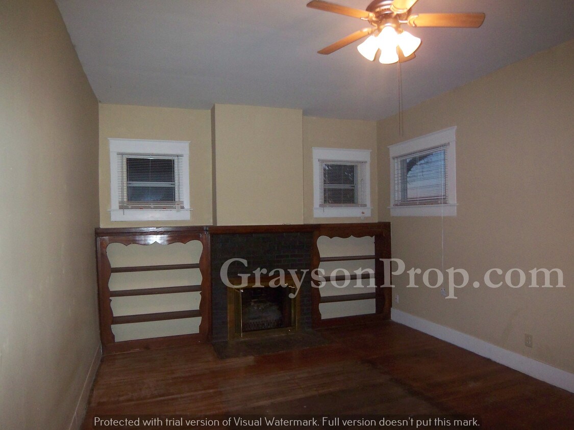 Foto del edificio - 4487 E 550 N