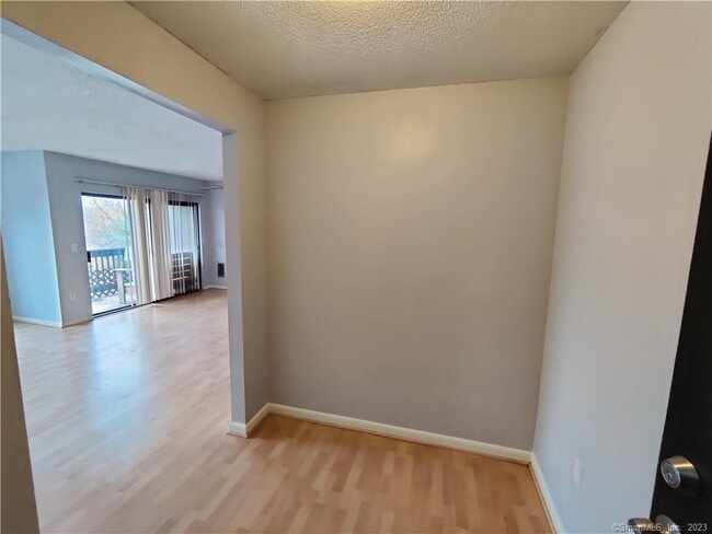 Building Photo - 175 Mill Pond Rd