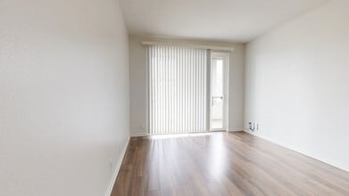 Interior Photo - The Westerly on Lincoln
