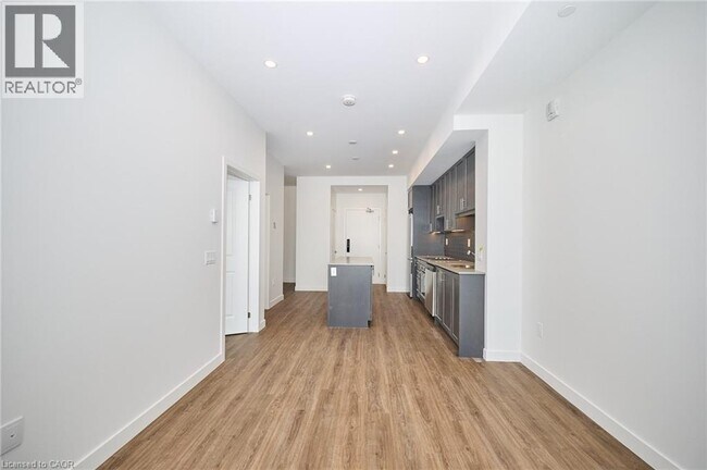 Photo du bâtiment - 461 Green Rd