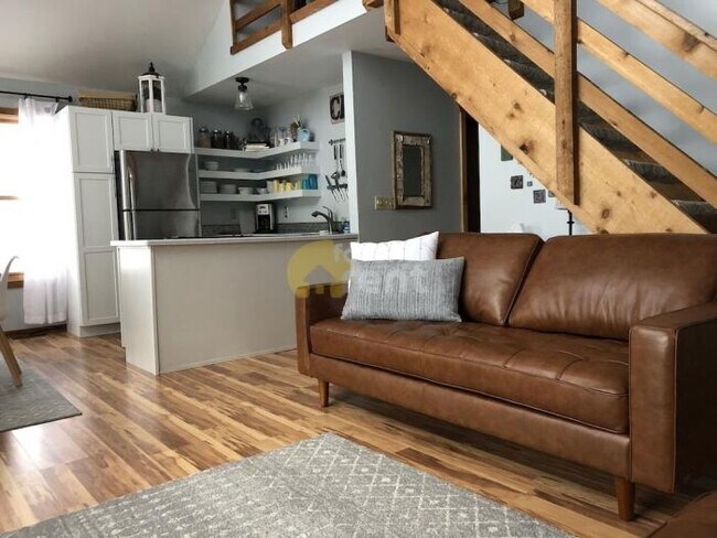 Foto del edificio - 3 bedroom in Bellaire MI 49615