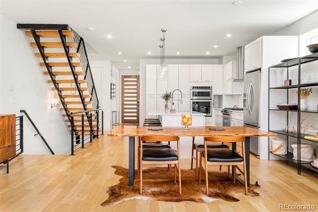 Foto del edificio - 3957 Utica St