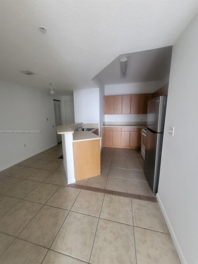 Foto del edificio - 119 SW 6th Ave
