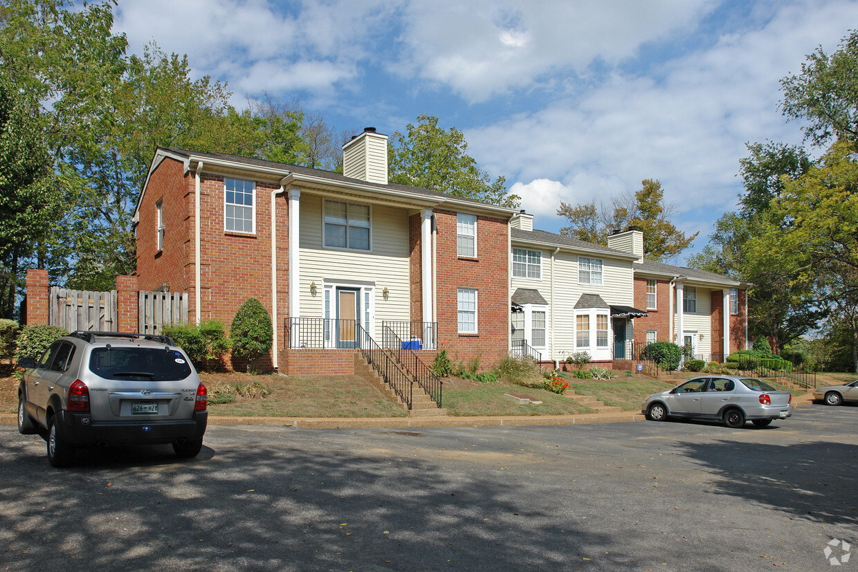 Building Photo - 101-122 Spring Place Dr