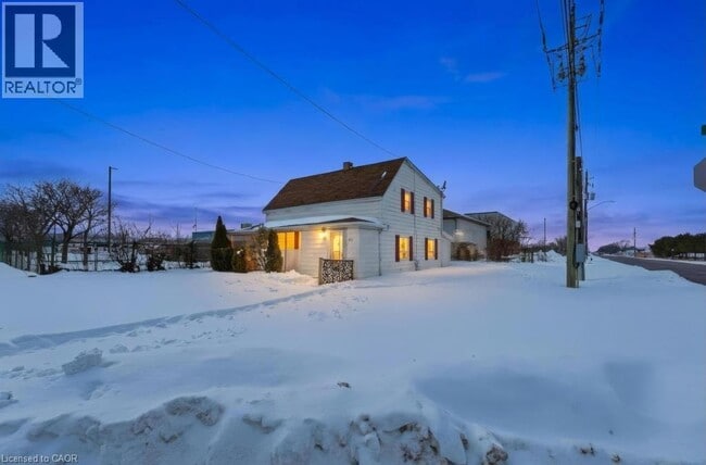 Building Photo - 355 Jones Rd