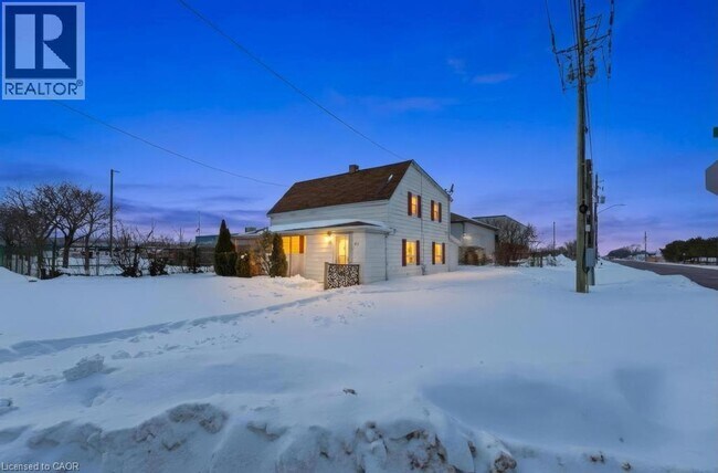 Photo du bâtiment - 355 Jones Rd