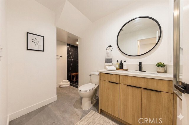 Foto del edificio - 2426 S West View St