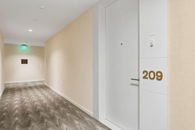Building Photo - 200 SE Mizner Blvd