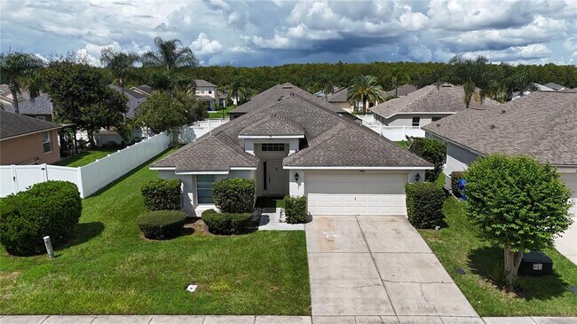 Building Photo - 2916 White Cedar Cir