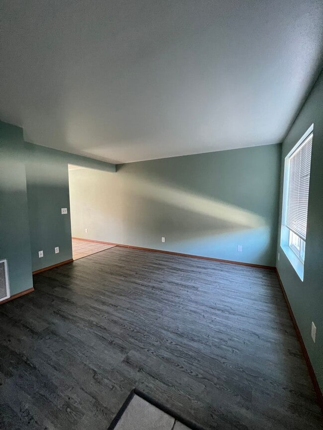 Building Photo - Non-Refundable & Security Deposit Total: $...