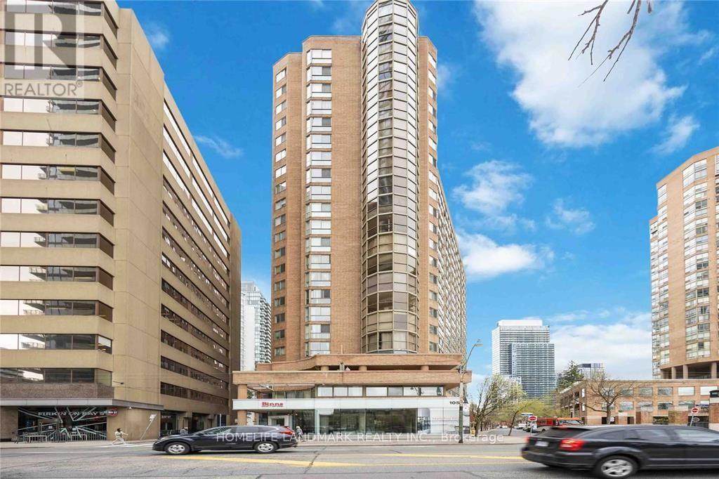 Photo principale - 1055-1055 Bay St.