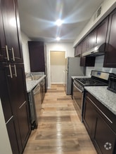 Building Photo - 2292 Wellington Cir