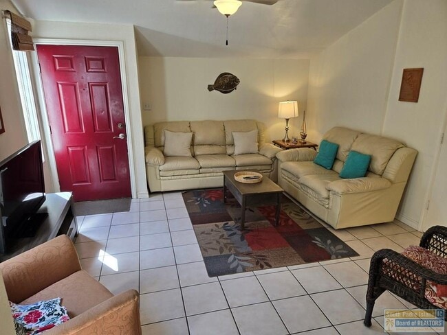 Foto del edificio - 906 W Polk St