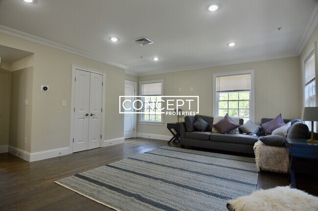 Foto del edificio - 56 Cedar St