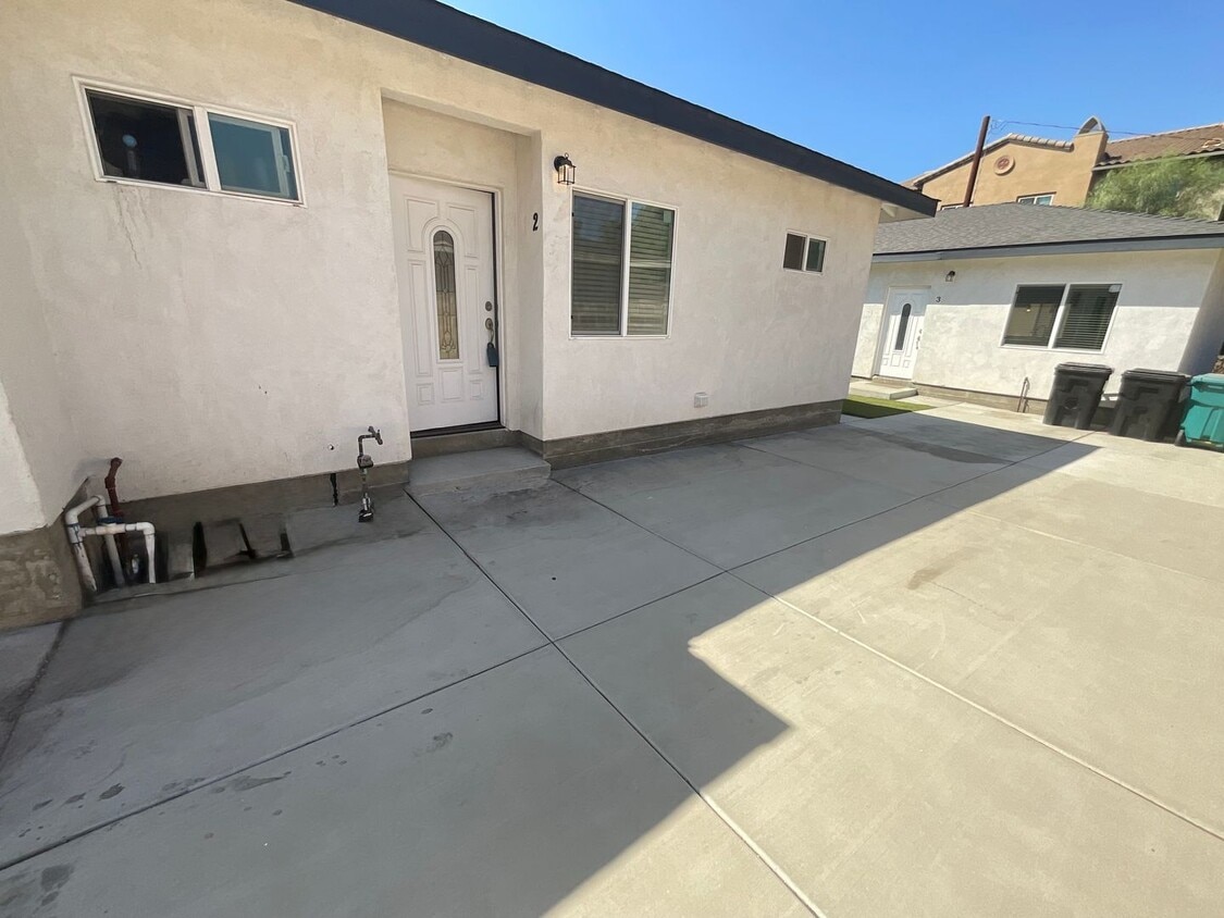 Foto principal - 1057 Circle City Dr