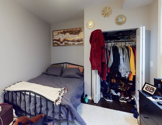 Foto del edificio - 1927 N Richmond St