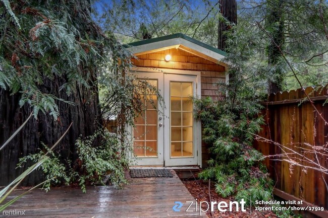 Building Photo - 2 br, 2 bath House - 15521 Old Cazadero Ro...