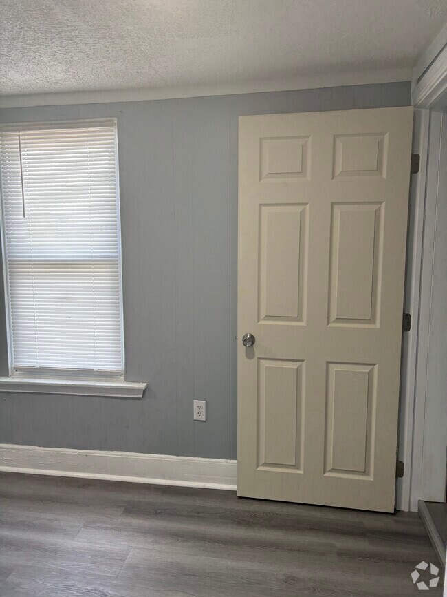 Ridley Park Heights Student Apartments for Rent Folsom, PA 1