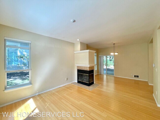 Foto del edificio - 3 br, 2.5 bath House - 18003 NE 93rd Ct Un...