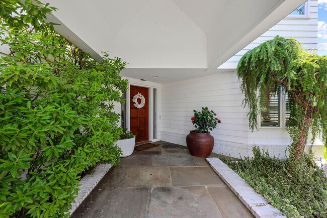 Foto del edificio - 130 Ferncliff Dr