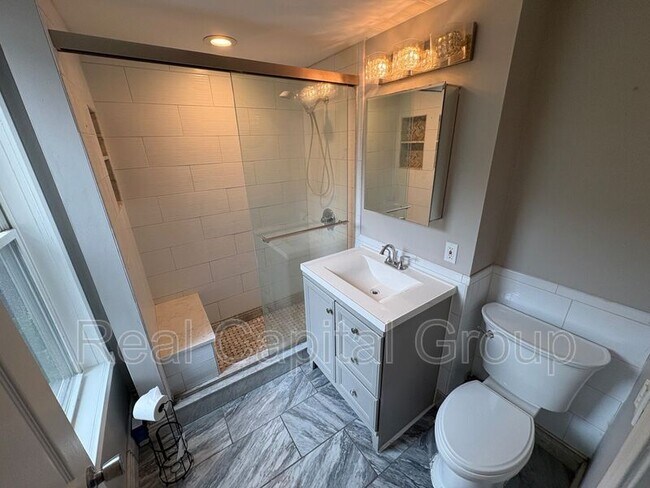 Foto del edificio - 412 2nd St