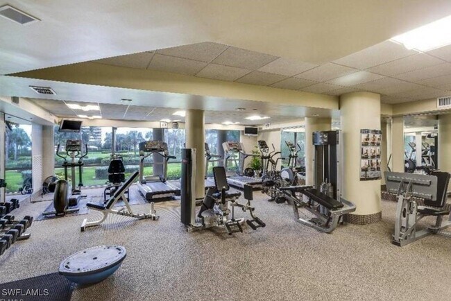 Foto del edificio - 4041 Gulf Shore Blvd N