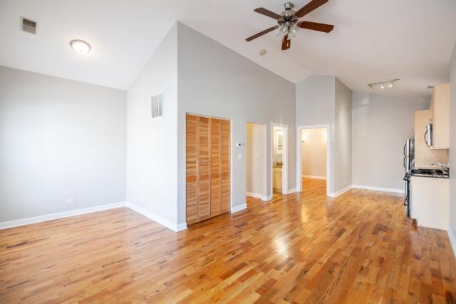 Building Photo - 1 bedroom in CHICAGO IL 60622