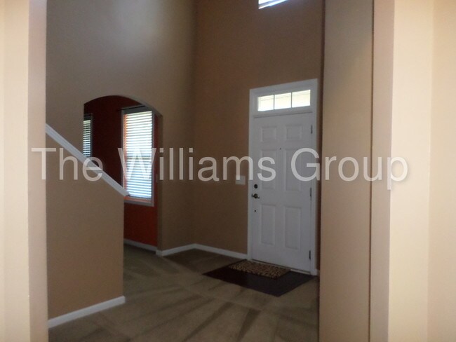 Foto del edificio - 3843 Briargate Ln
