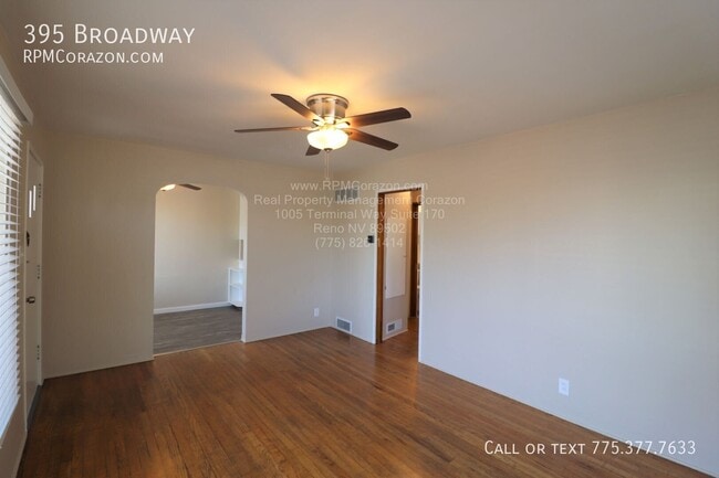 Building Photo - 395 Broadway-