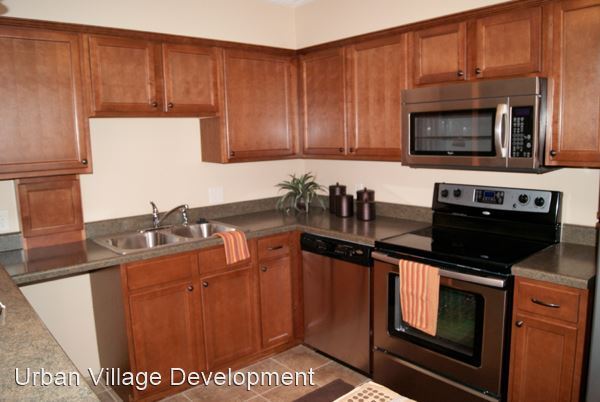 Building Photo - 603 S 35th Ave