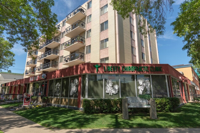 Building Photo - Central Court Apartments