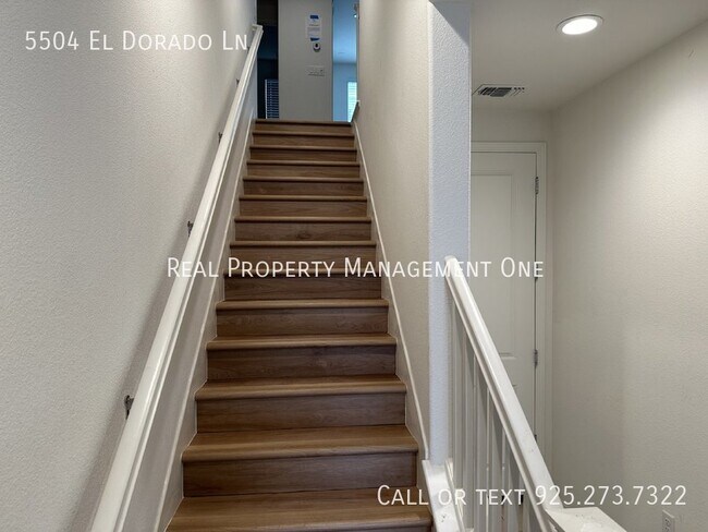 Foto del edificio - 5504 El Dorado Ln