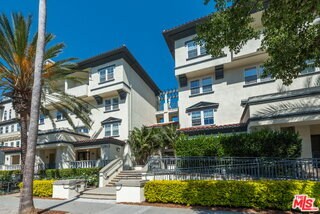Foto del edificio - 12963 W Runway Rd