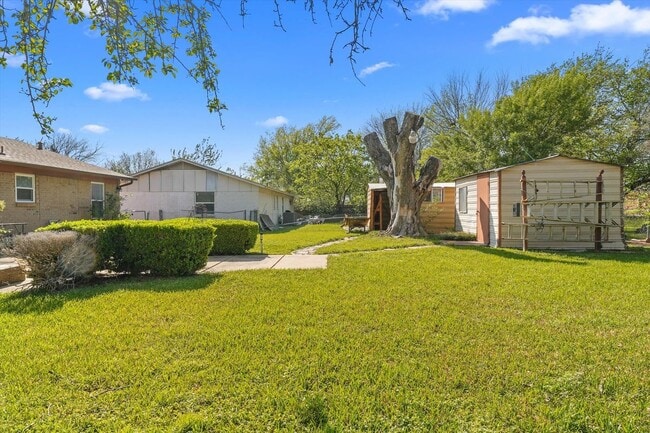 Building Photo - 3229 Oak Timber Dr