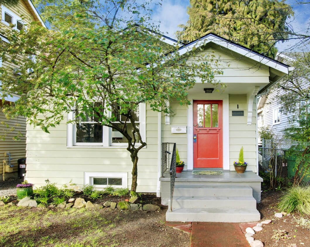 Foto principal - 2bd/1ba Seattle Home