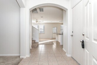 Building Photo - 6103 Menor Crest Dr