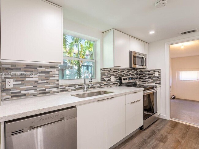 Foto del edificio - 2520 SW 22nd Terrace