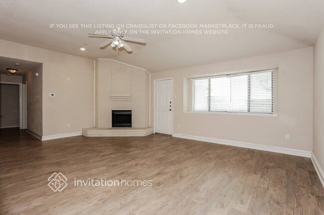 Foto del edificio - 2665 Claremont Dr