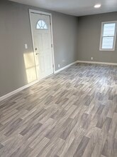 Building Photo - 4172 Fenton Rd