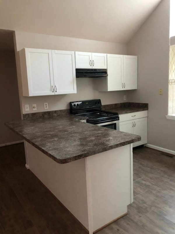 Building Photo - 10803 N Glade Ct