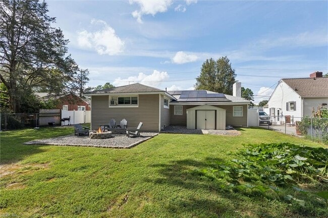 Building Photo - 522 Denbigh Blvd