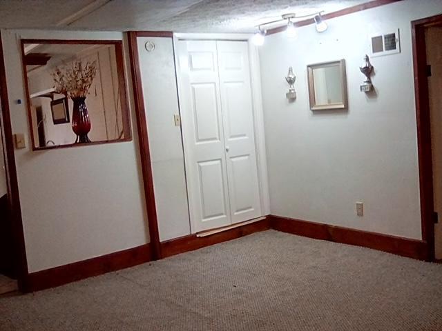 Building Photo - 4616 Spruce Rise Rd