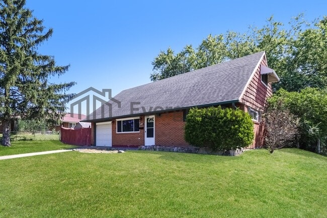 Foto del edificio - 5992 Rena Pl