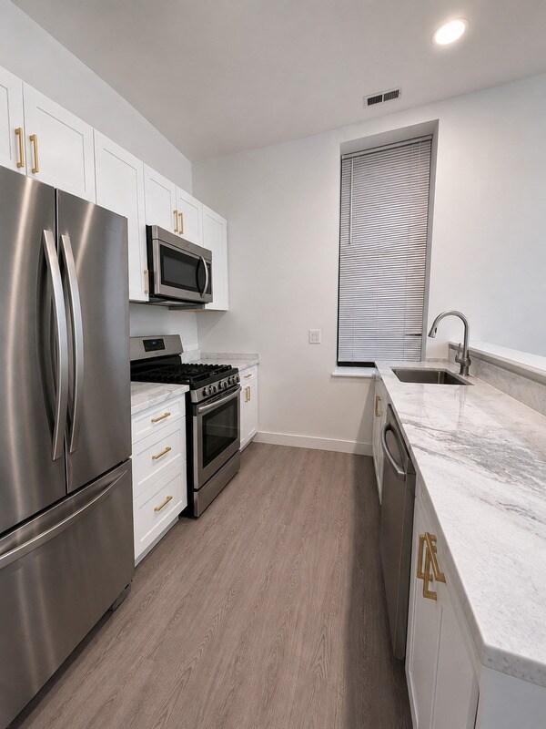 Foto del edificio - 1704 S Tucker Blvd