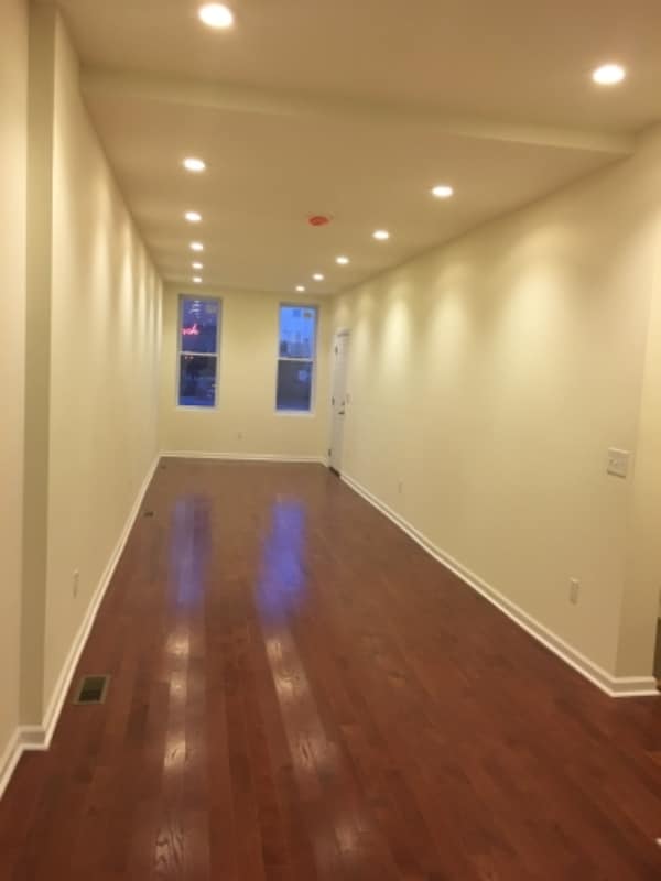 Building Photo - 2408 E York St