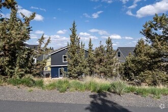 Building Photo - 1773 NE Lotus Dr