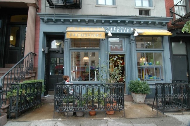 Primary Photo - 160 9th Ave